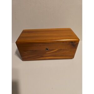 VINTAGE MINI LANE CEDAR CHEST JEWELRY KNICK KNACK BOX HINGED 9" LONG